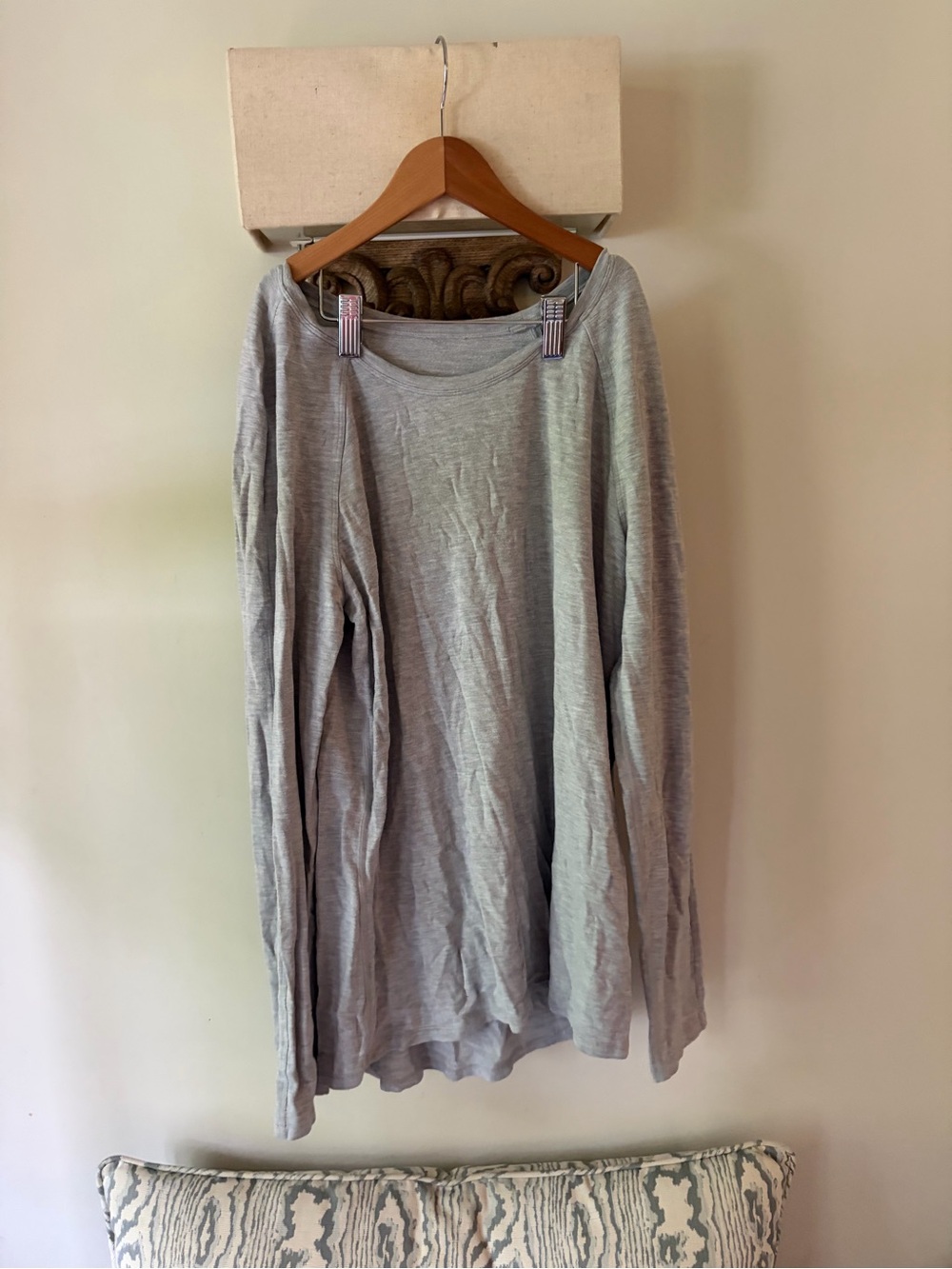 Lululemon Grey Long Sleeve Top
